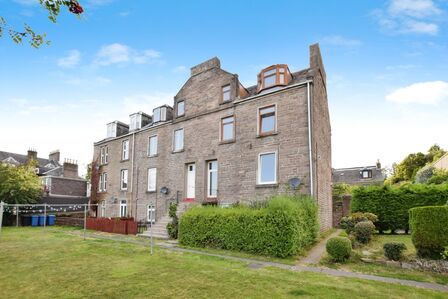 2 bedroom  Flat for sale