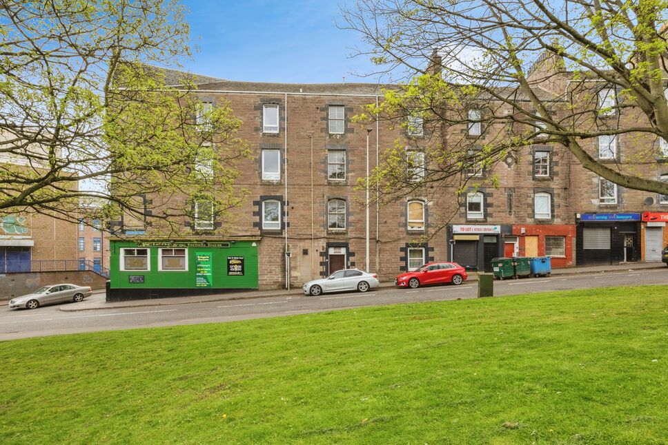 3 bedroom  Flat for sale