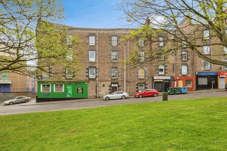 3 bedroom  Flat for sale