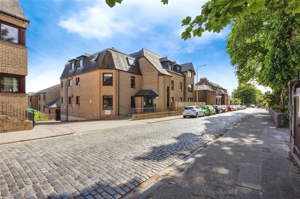 2 bedroom  Flat for sale