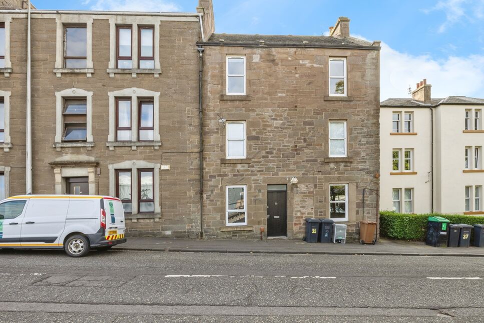 Main image of 2 bedroom  Flat for sale, Loons Road, Dundee, Angus, DD3