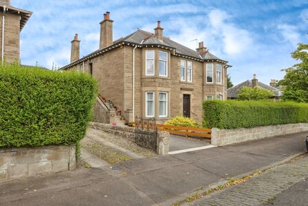 4 bedroom  Flat for sale