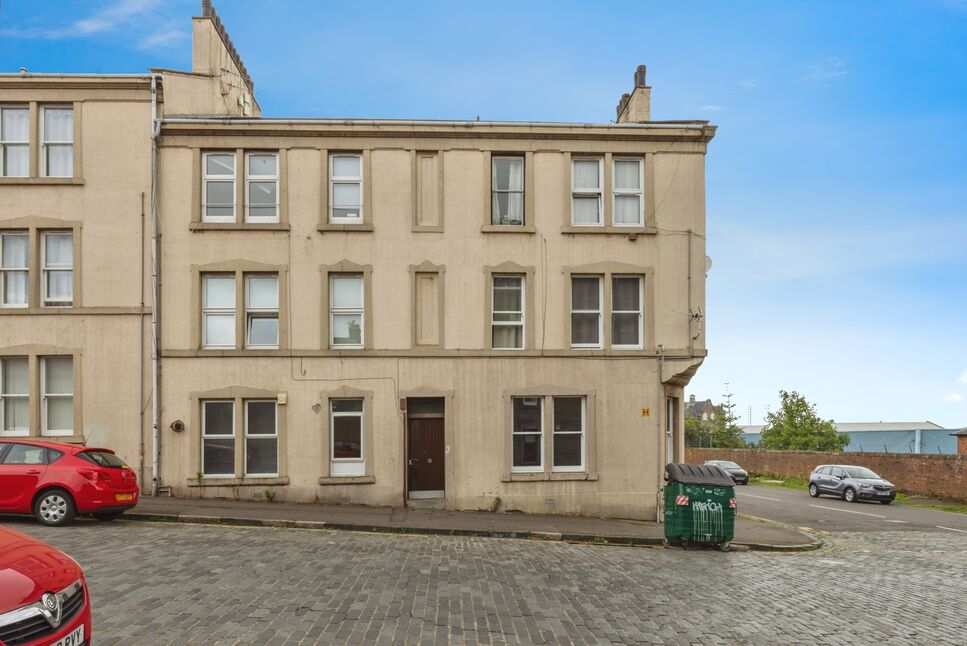 Main image of 2 bedroom House for sale, Court Street, Dundee, Angus, DD3