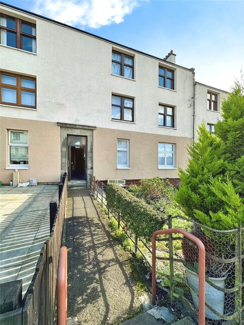 Main image of 2 bedroom  Flat to rent, Caird Avenue, Dundee, Angus, DD3