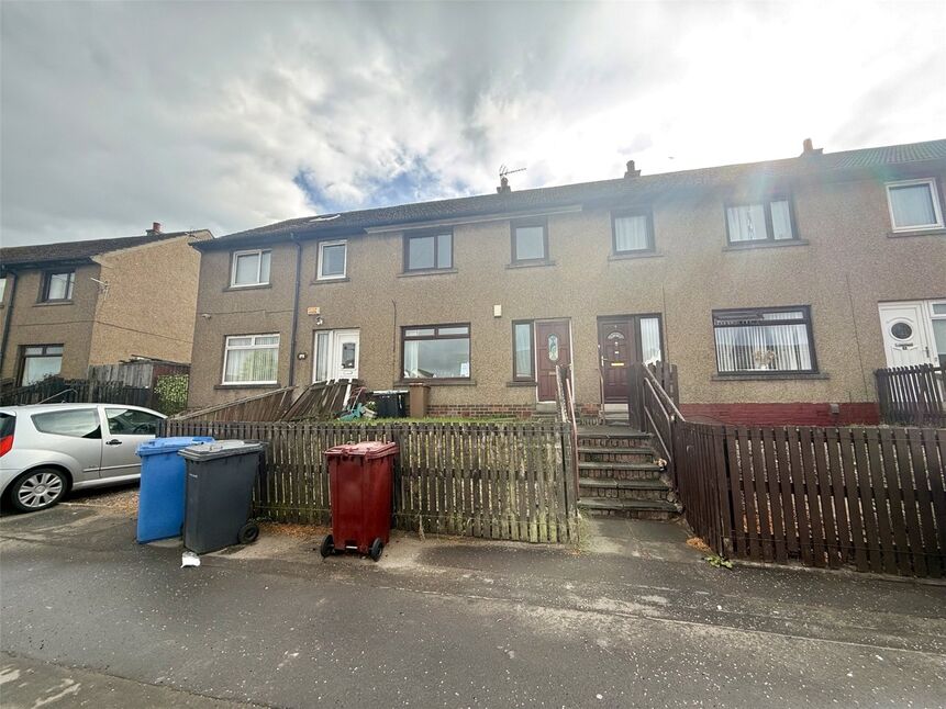 3 bedroom Mid Terrace House for sale