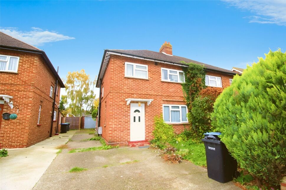 Main image of 4 bedroom Semi Detached House to rent, Bond Street, Englefield Green, Surrey, TW20