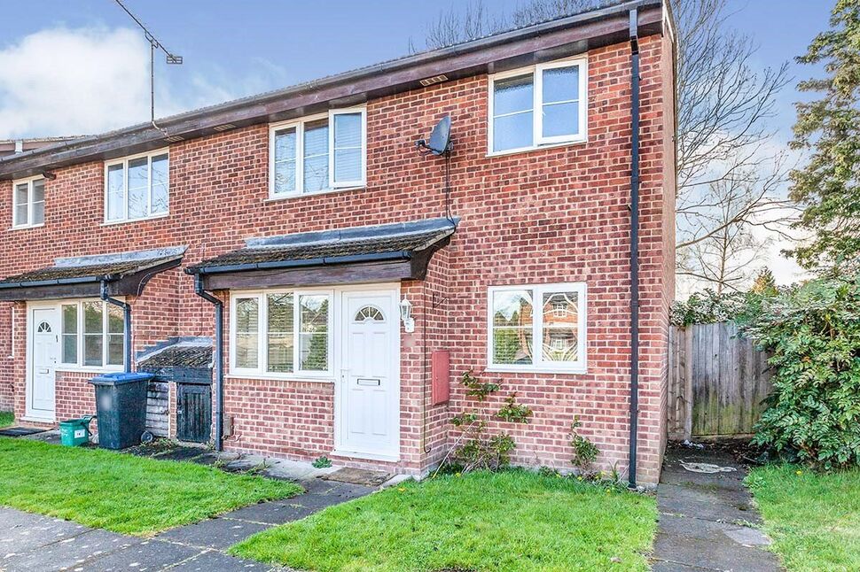 1 bedroom Mid Terrace House to rent, Sycamore Walk, Englefield Green