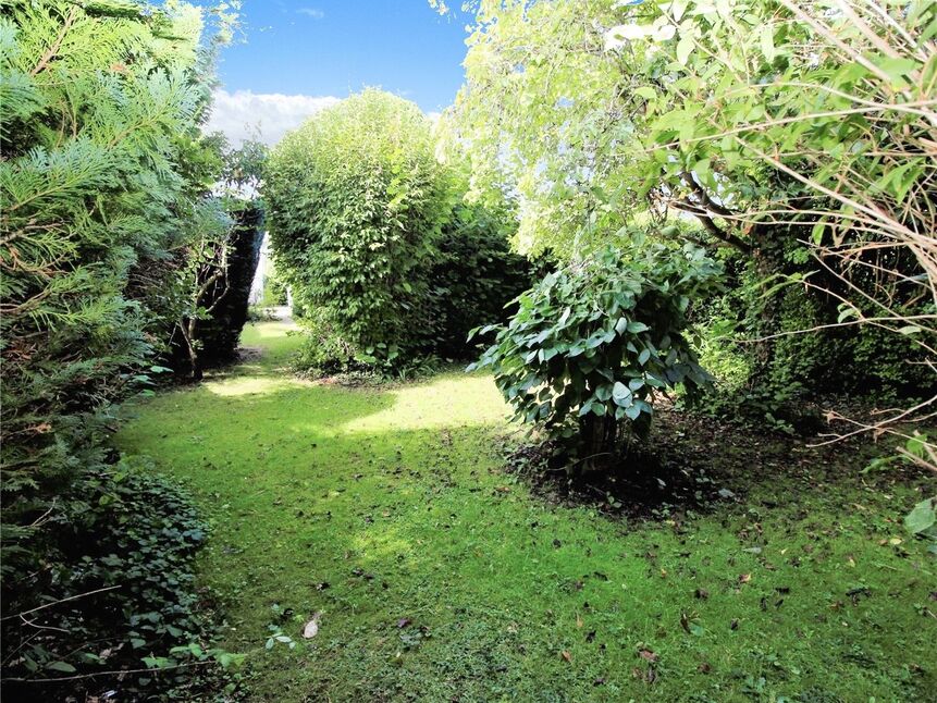 2 bedroom Semi Detached Bungalow for sale, Albert Road, Englefield