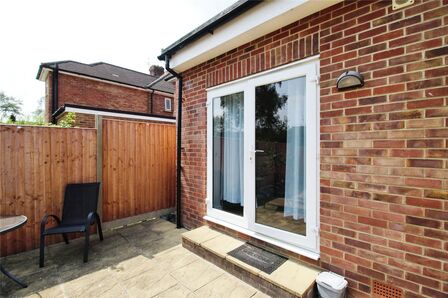 1 bedroom  Flat to rent
