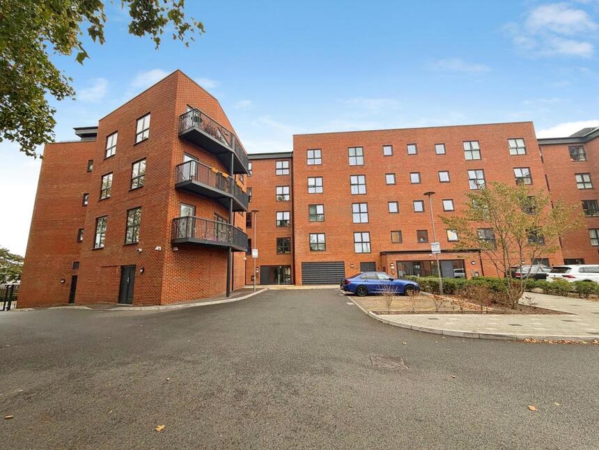 Main image of 2 bedroom Flat for sale, Pitcher Lane, Ashford, Surrey, TW15
