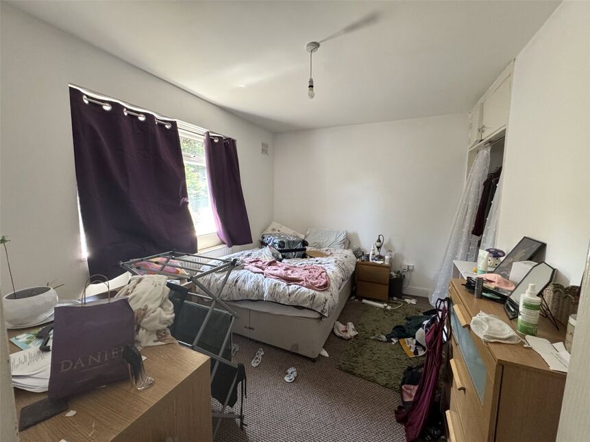 Main image of Semi Detached Room to rent, Beechtree Avenue, Englefield Green, Surrey, TW20