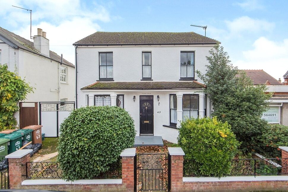 Main image of 4 bedroom Detached House to rent, Clarendon Road, Ashford, Middlesex, TW15