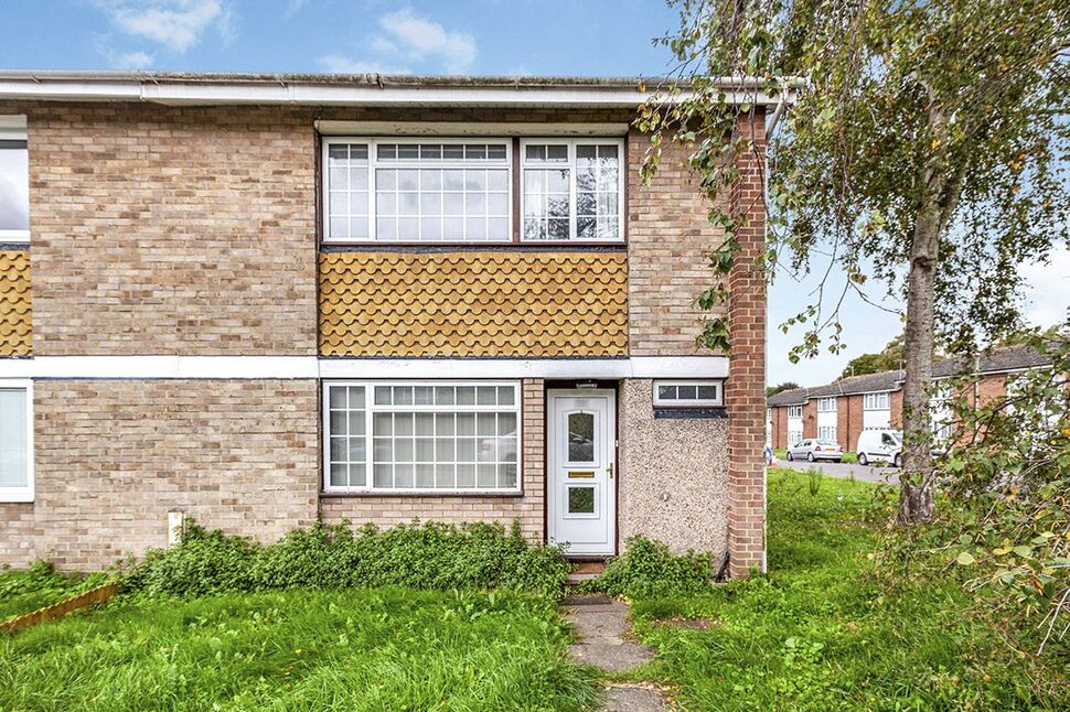 Main image of 4 bedroom Semi Detached House to rent, Elmbank Avenue, Englefield Green, Surrey, TW20