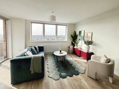 Riverview, 2 bedroom Flat to rent, &pound;1,850 pcm