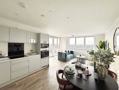 Riverview, 2 bedroom Flat to rent, &pound;2,266 pcm