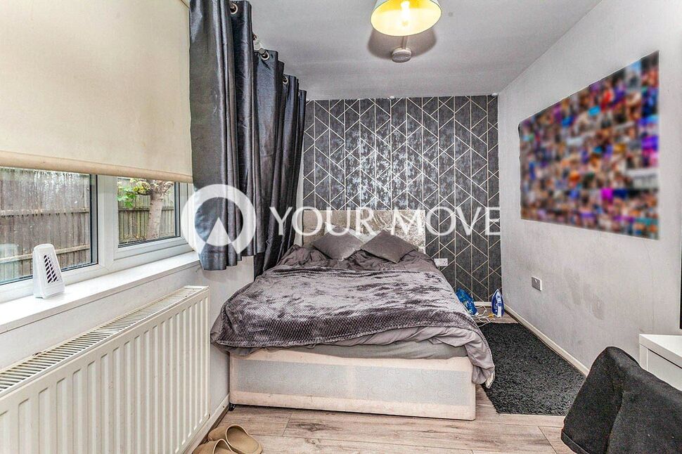 1 bedroom Semi Detached Property to rent