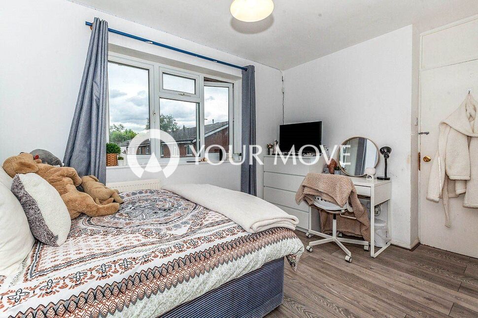 1 bedroom Semi Detached Property to rent