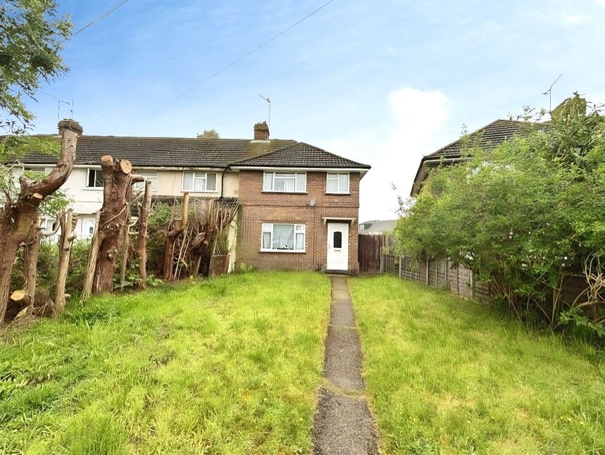 Main image of 4 bedroom Semi Detached House to rent, Kingsley Avenue, Englefield Green, Surrey, TW20