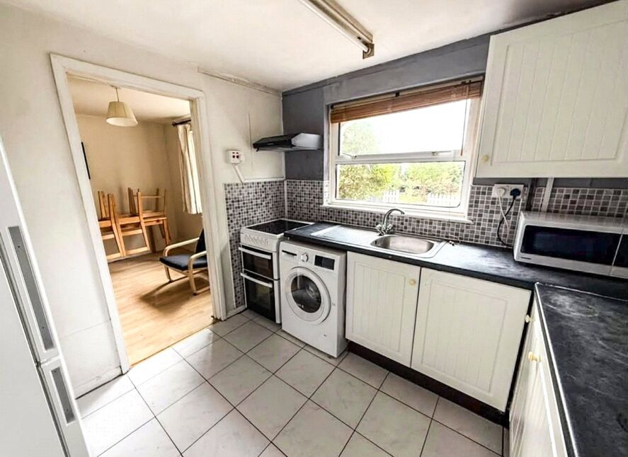 Main image of 1 bedroom House to rent, The Crescent, Egham, Surrey, TW20