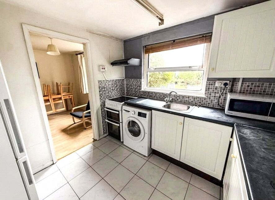 Main image of 1 bedroom House to rent, The Crescent, Egham, Surrey, TW20