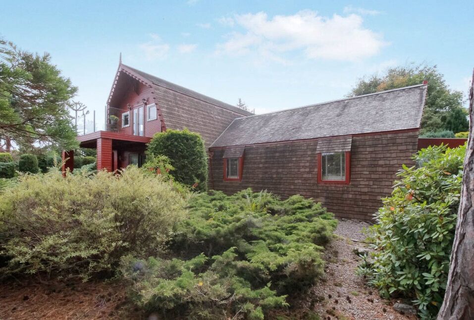 2 bedroom Detached House for sale, Aberlour, Moray, AB38 £375,000