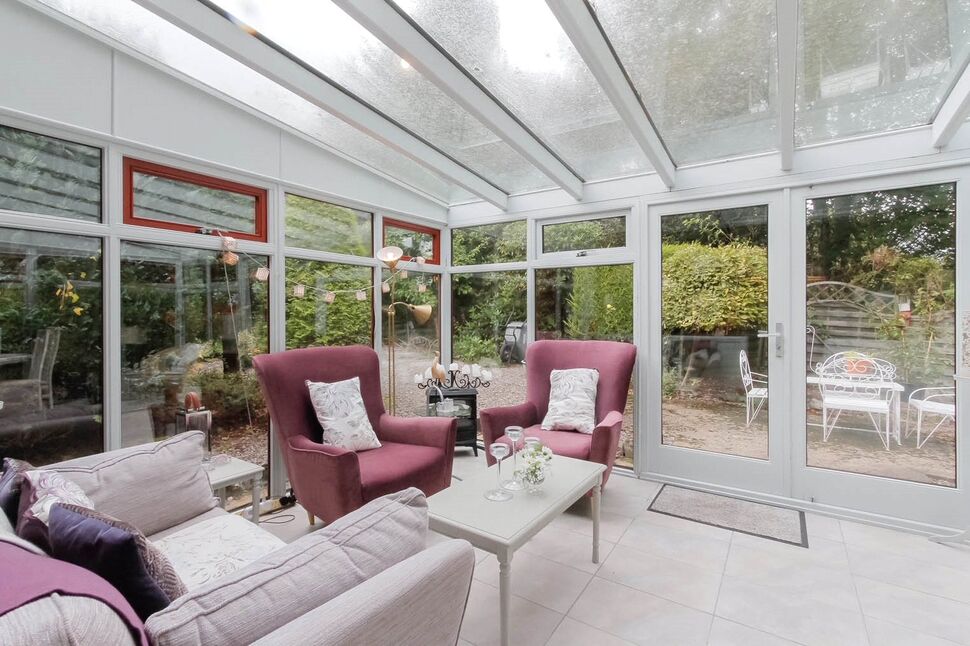 2 bedroom Detached House for sale, Aberlour, Moray, AB38 £375,000