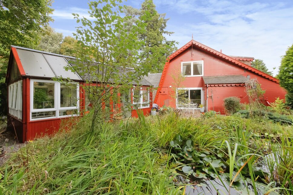 2 bedroom Detached House for sale, Aberlour, Moray, AB38 £375,000