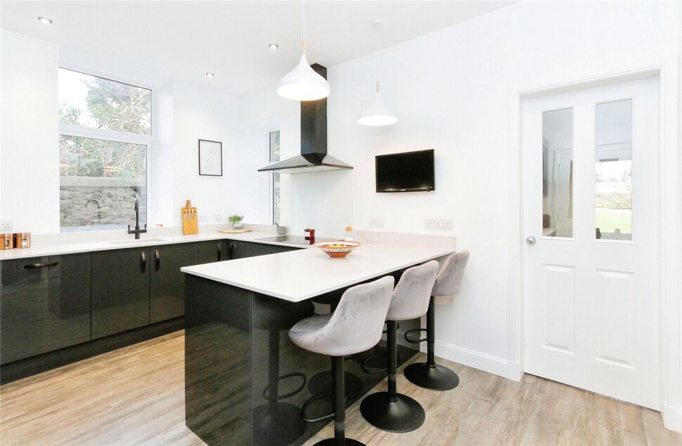 6 bedroom Detached House for sale, Broomhill Road, Keith, AB55 £480,000