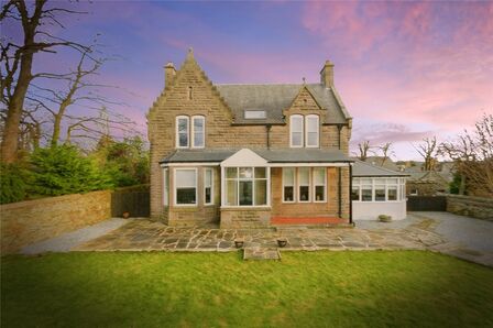 Broomhill Road, 6 bedroom Detached House for sale, £480,000