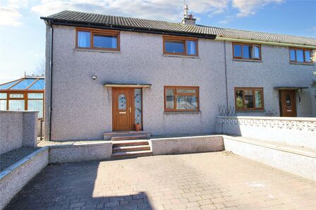 3 bedroom End Terrace House for sale