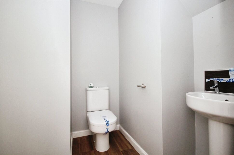 Cloakroom / wc