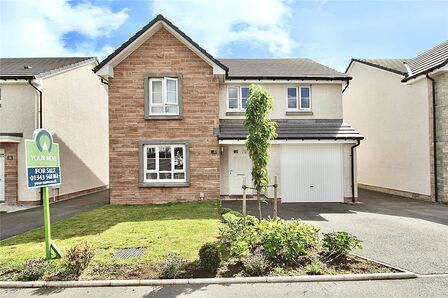 Nasmith Crescent, 4 bedroom Detached House for sale, £330,000
