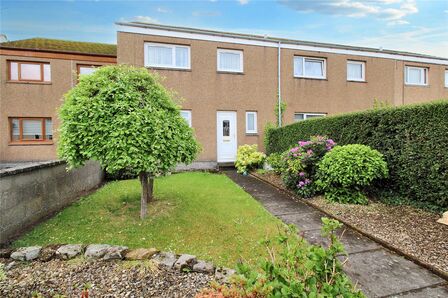 3 bedroom Mid Terrace House for sale