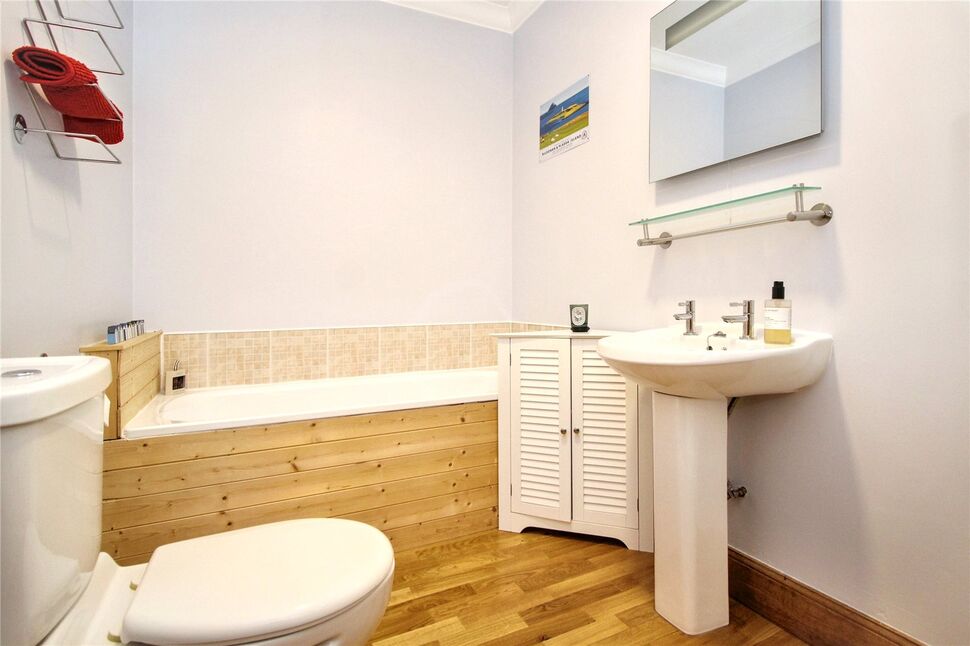 En-Suite 1