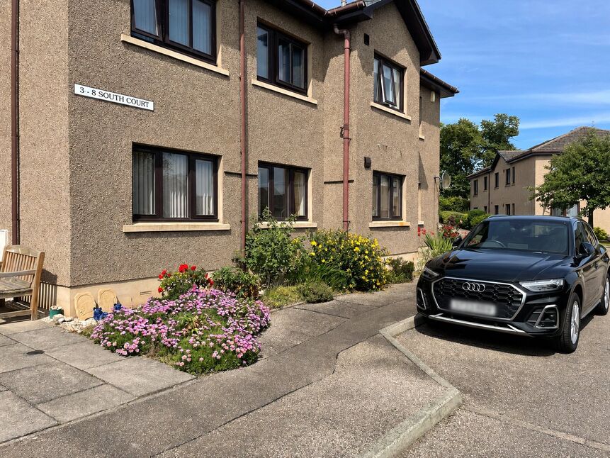 Main image of 2 bedroom Flat to rent, South Court, Elgin, Moray, IV30