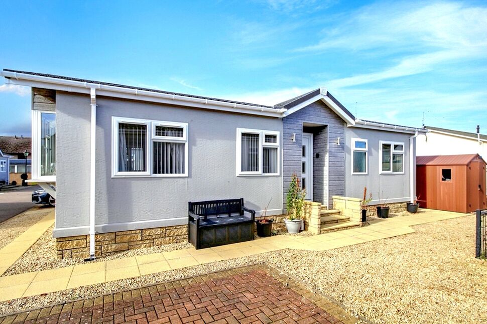Main image of 2 bedroom Detached Bungalow for sale, Ashgrove Park, Elgin, Moray, IV30