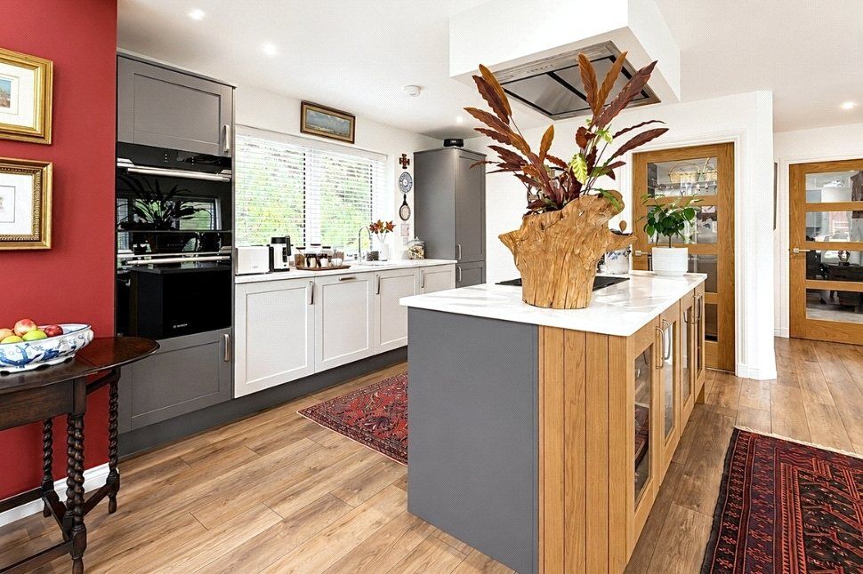 Kitchen / Family Room