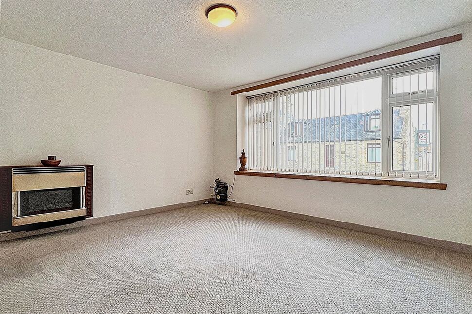 Lounge / Dining Room