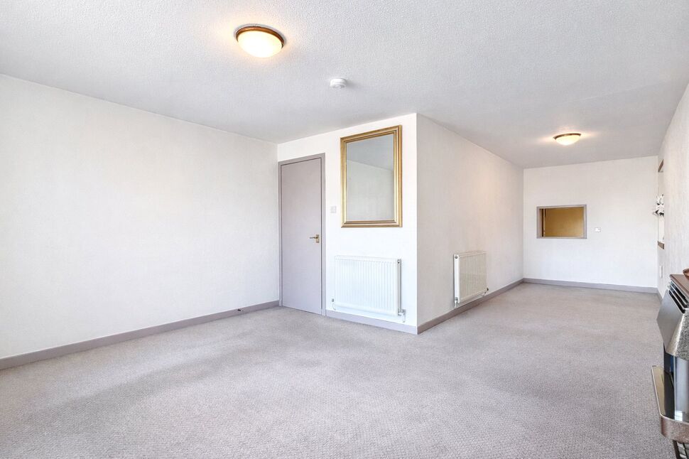 Lounge / Dining Room