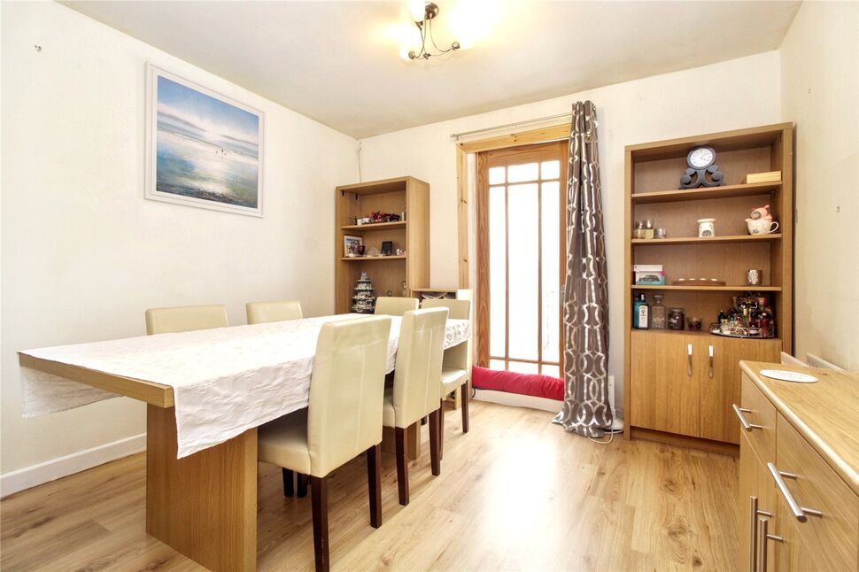 Lounge / Dining Room