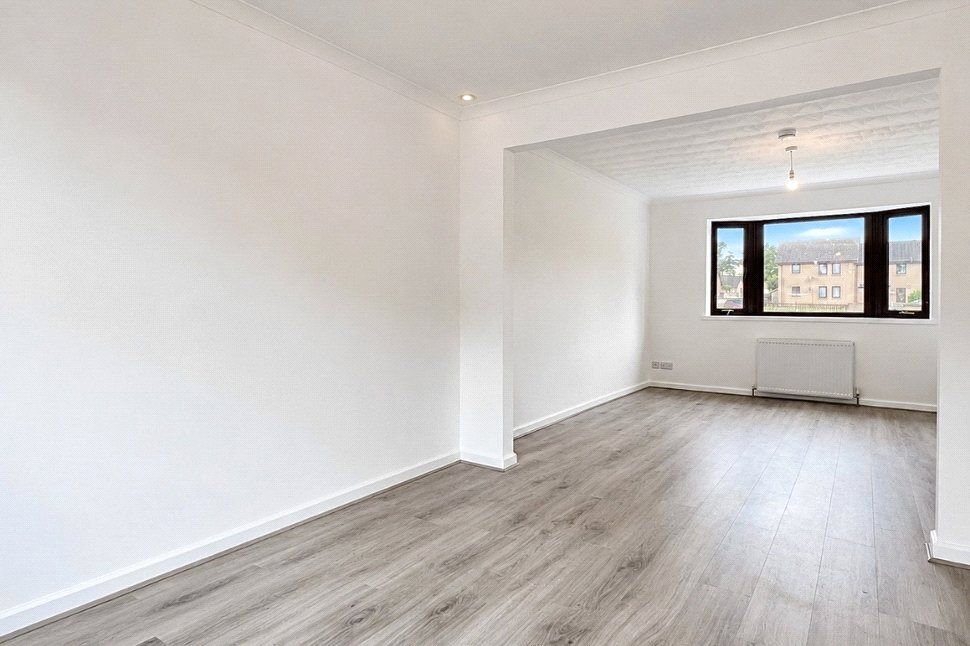 Lounge / Dining Room