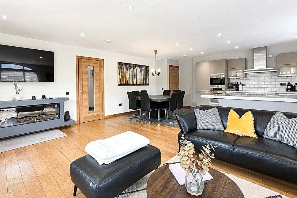 Lounge / Kitchen / Diner