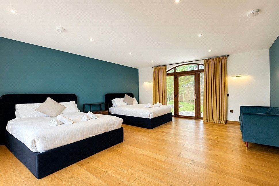 Lounge / Bedroom