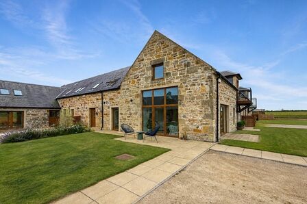 4 bedroom Mid Terrace House for sale