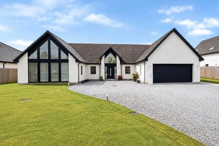 Lithe Lochan, 4 bedroom Detached Bungalow for sale, &pound;630,000