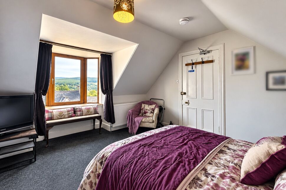 Bedroom 6