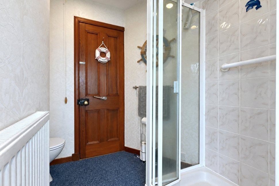 Shower Room 1