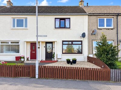 2 bedroom Mid Terrace House for sale