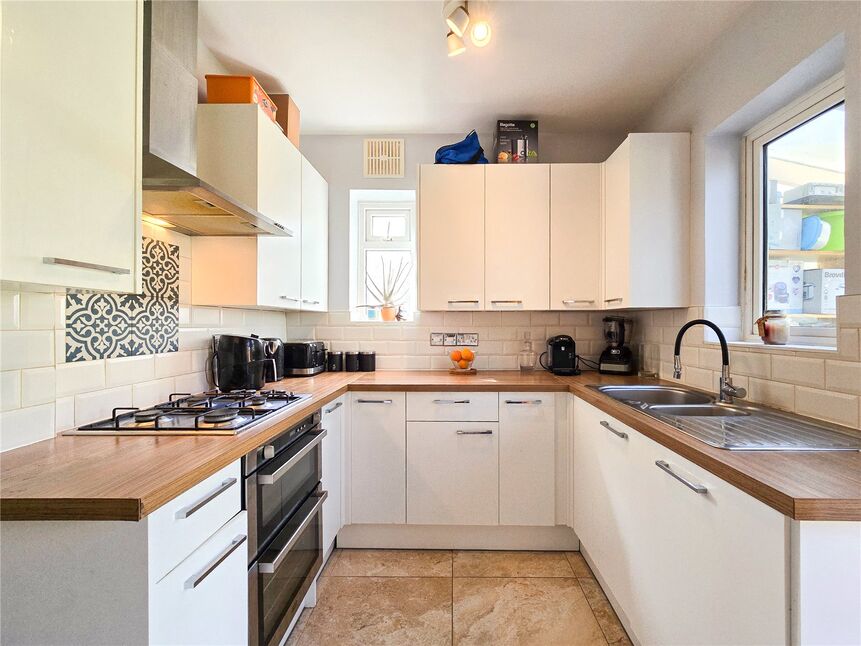 Main image of 2 bedroom Flat for sale, Alwold Crescent, London, SE12