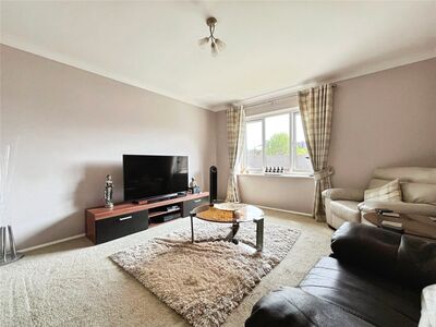 2 bedroom  Flat for sale